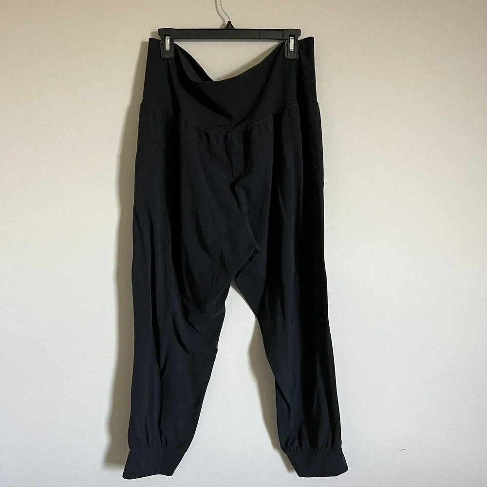Salutation joggers - Picture 8 of 11